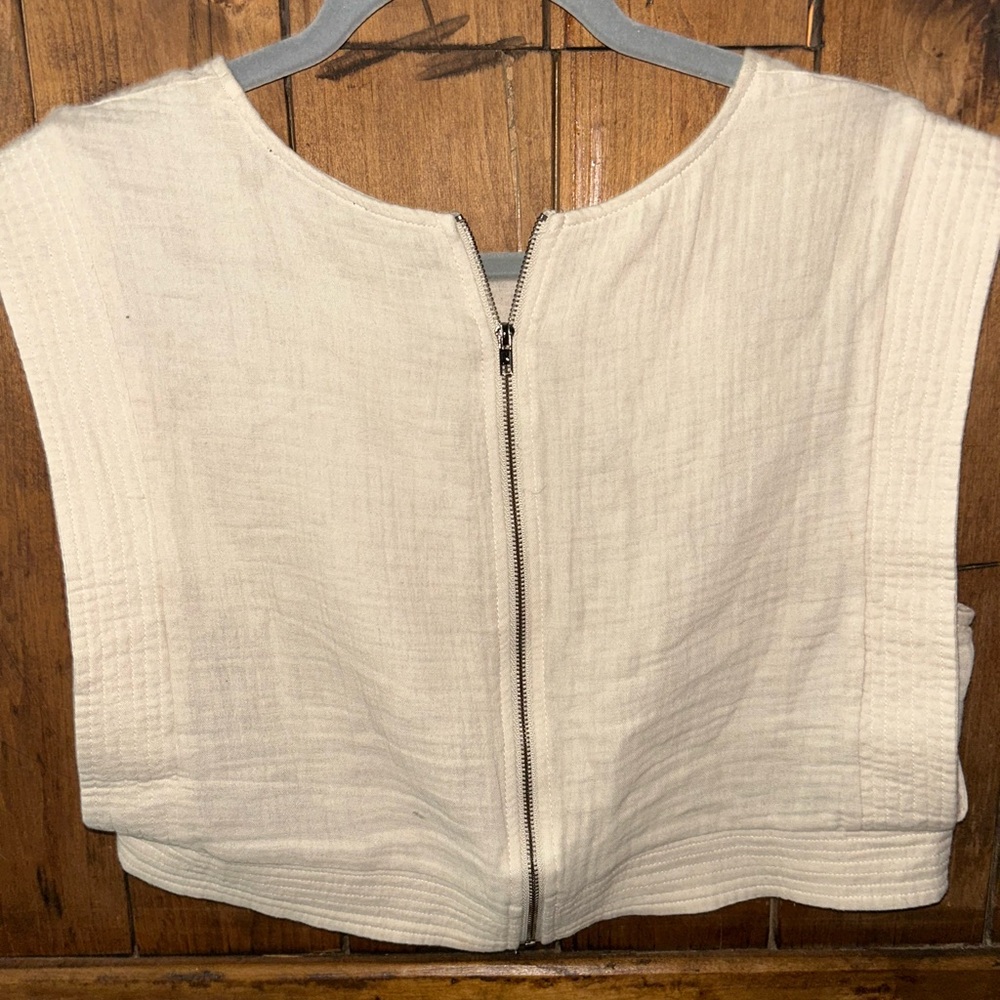 Very J Cream crop Top - Picture 5 of 5